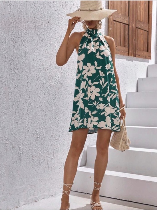 SHEIN Dresses & Skirts - Green Floral Halter Summer Dress